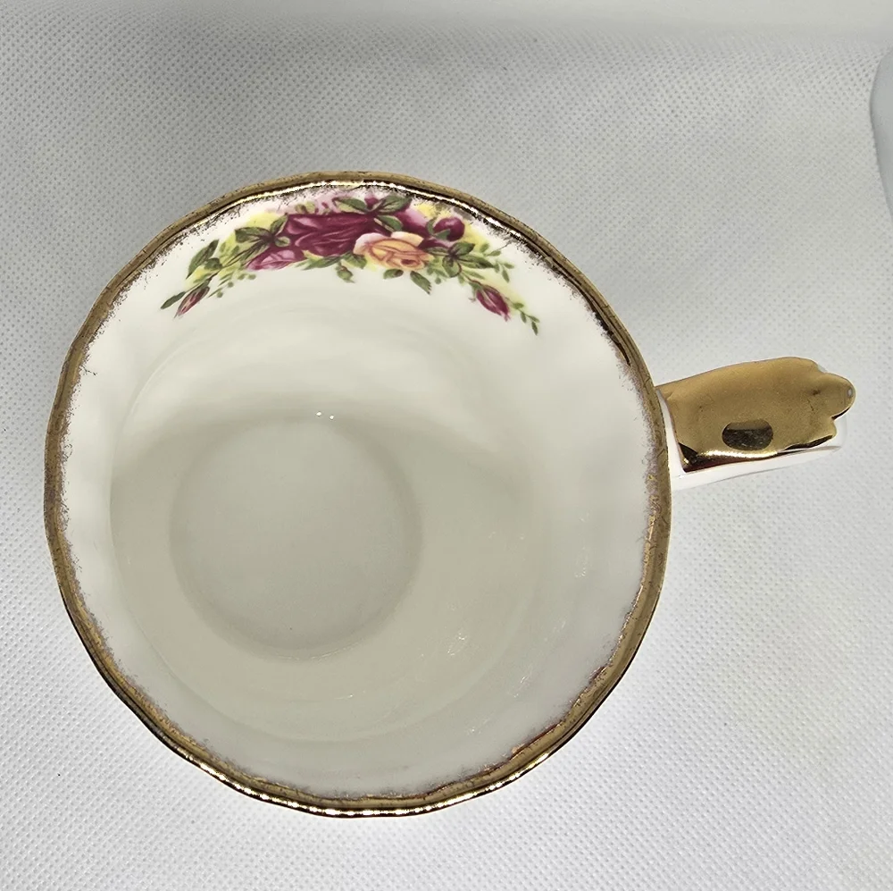 Floral Fine China Mug with Gold Accents - Picture 3 of 4